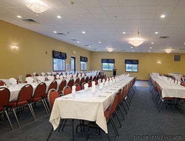 Econo Lodge Rice Lake Ресторан фото